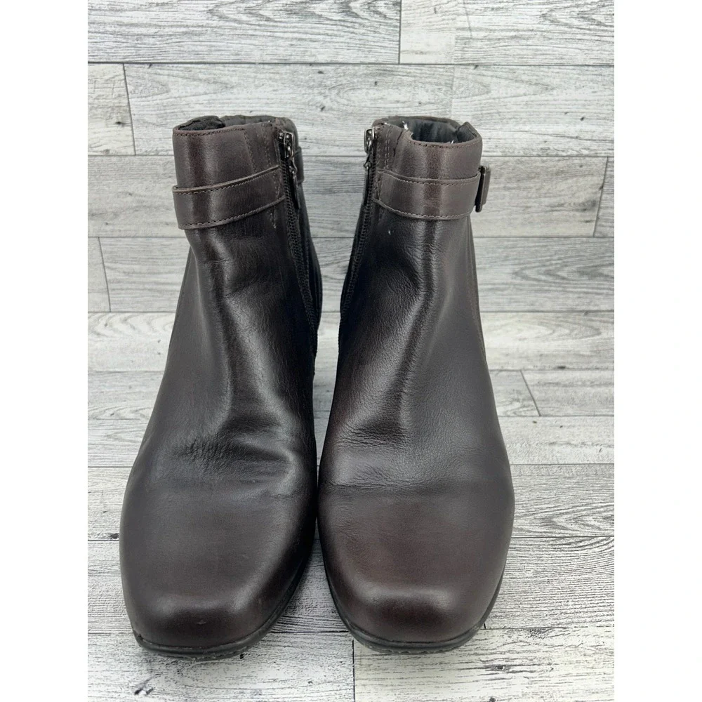 Clarks elevated style
